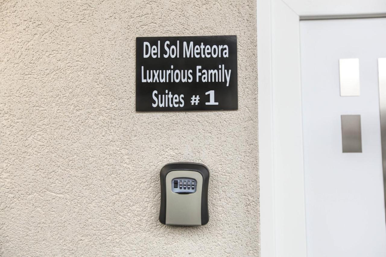 Del Sol #1 Meteora Luxurious Family Suites กาลัมปากา ภายนอก รูปภาพ