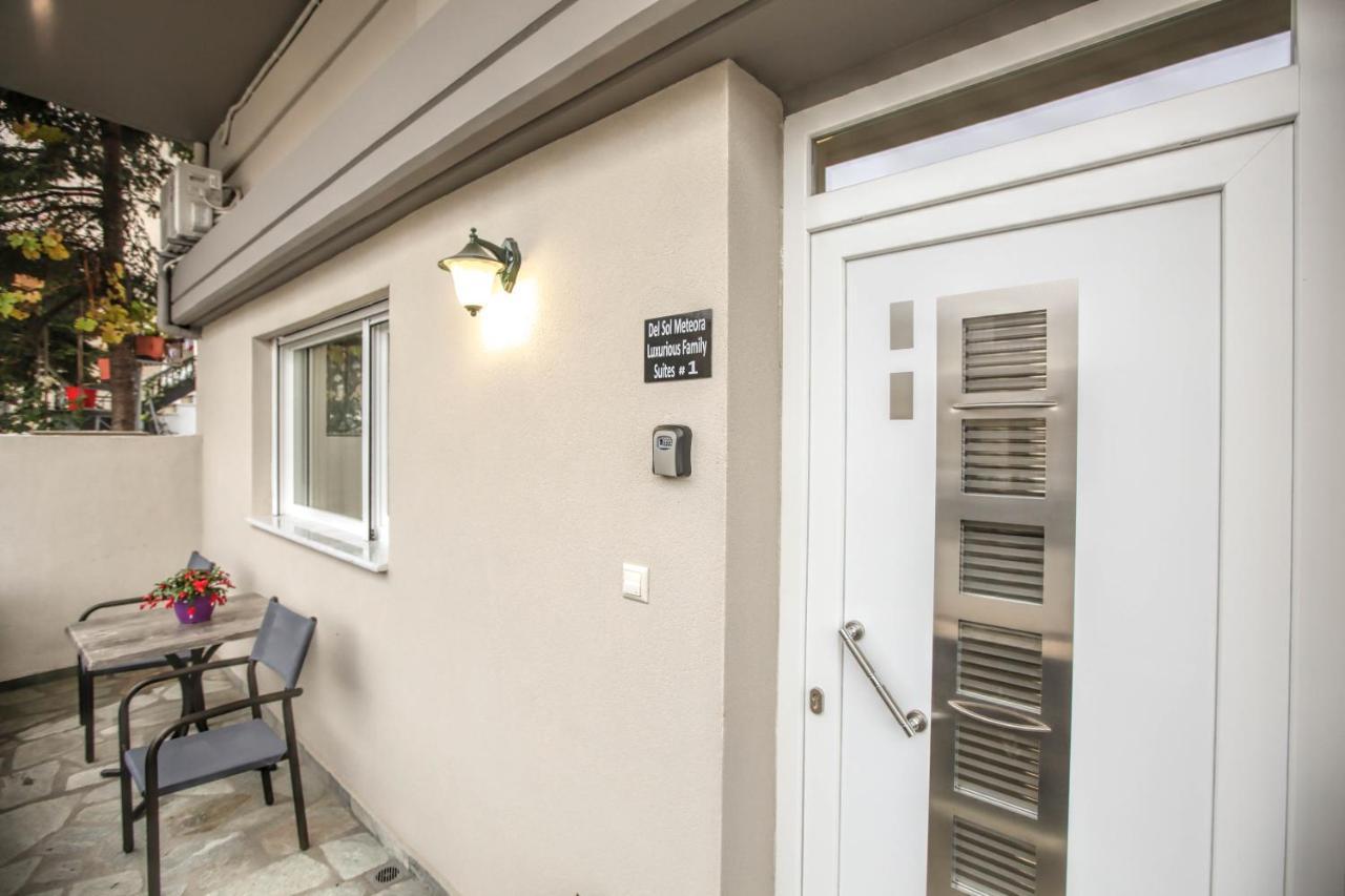 Del Sol #1 Meteora Luxurious Family Suites กาลัมปากา ภายนอก รูปภาพ